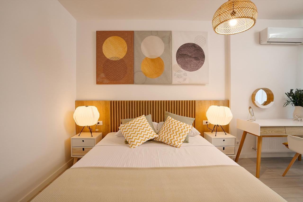 Moon Plaza Deluxe Studios Bukarest Eksteriør billede
